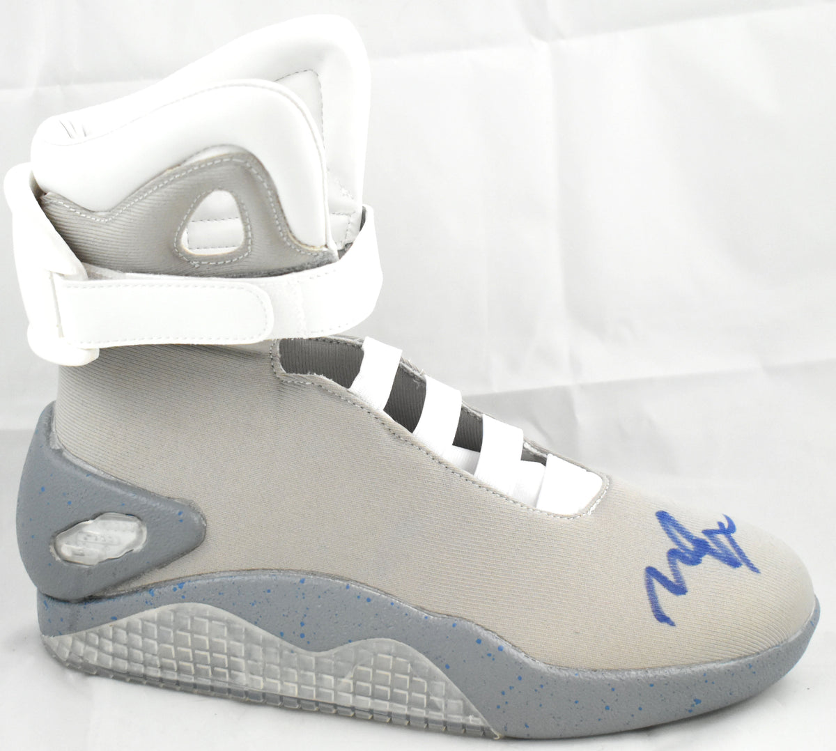 Michael J. Fox Signed Fun.com Costume Back to the Future Shoe- Beckett W *Right