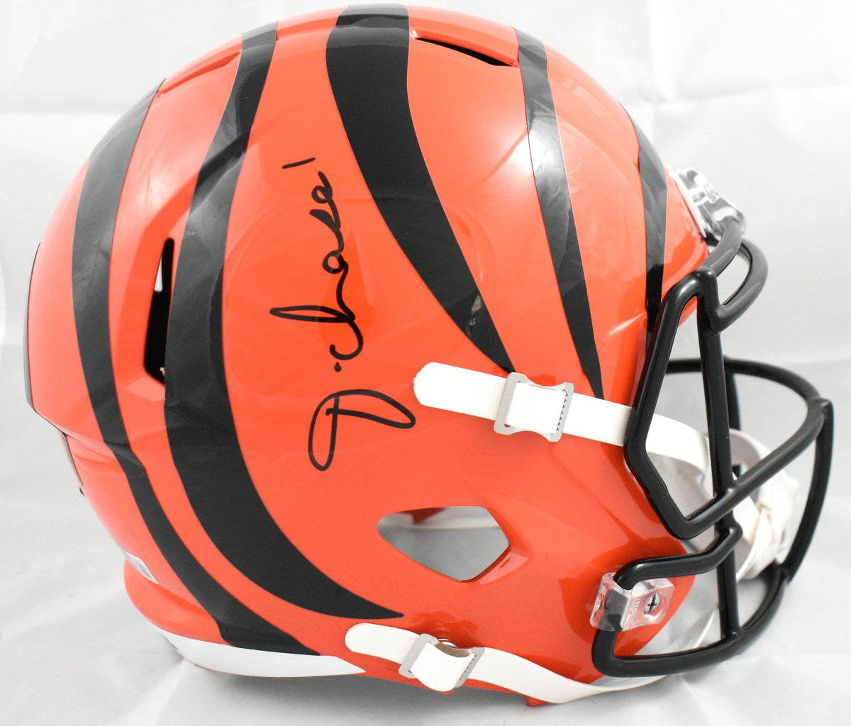 Ja'Marr Chase Autographed Cincinnati Bengals F/S Speed Helmet - Beckett