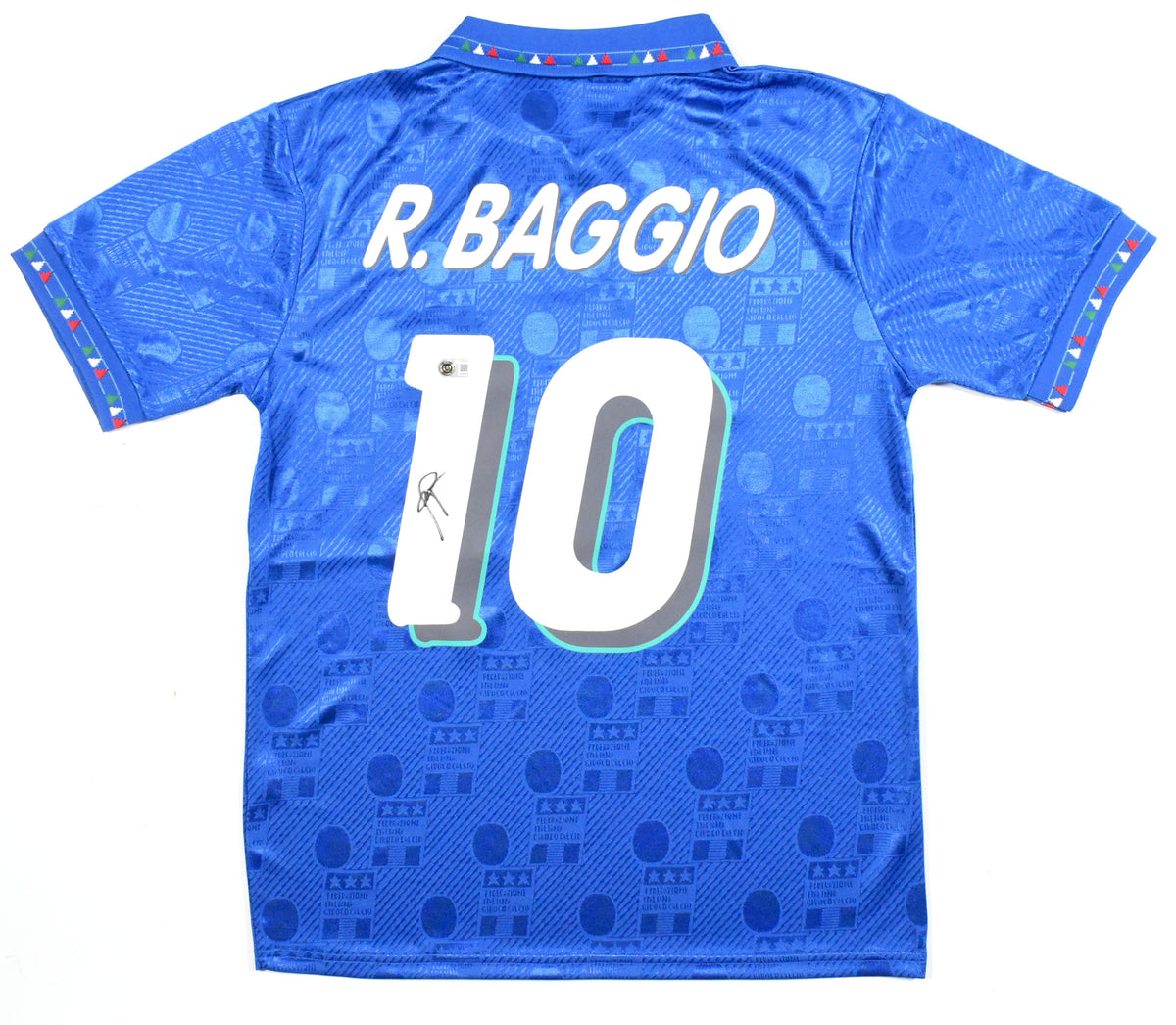 Roberto Baggio Autographed Italy Home Soccer Jersey #10 - Beckett *M