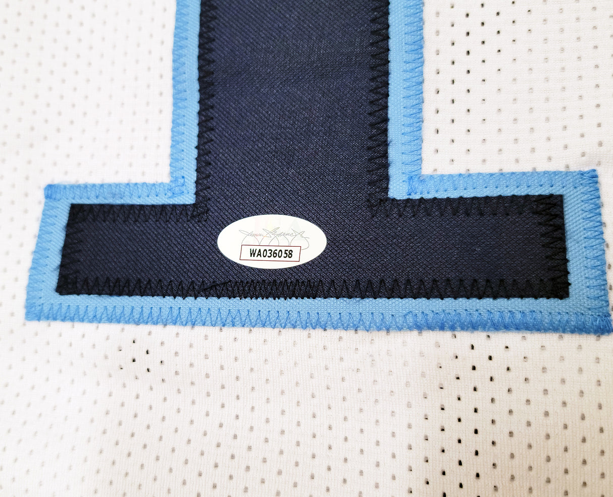 Tennessee Titans Vince Young Autographed White Jersey JSA Stock #202304