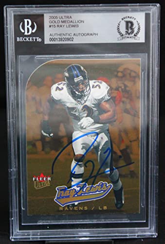 2005 Ultra Gold Medallion #15 Ray Lewis Ravens BGS Autograph 10