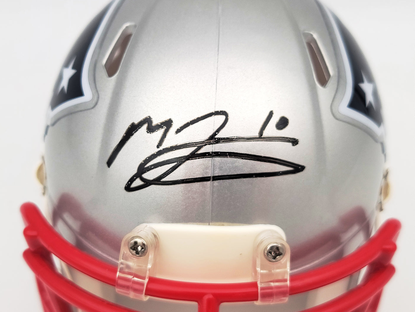 Mac Jones Autographed New England Patriots Silver Speed Mini Helmet Beckett BAS QR Stock #202971