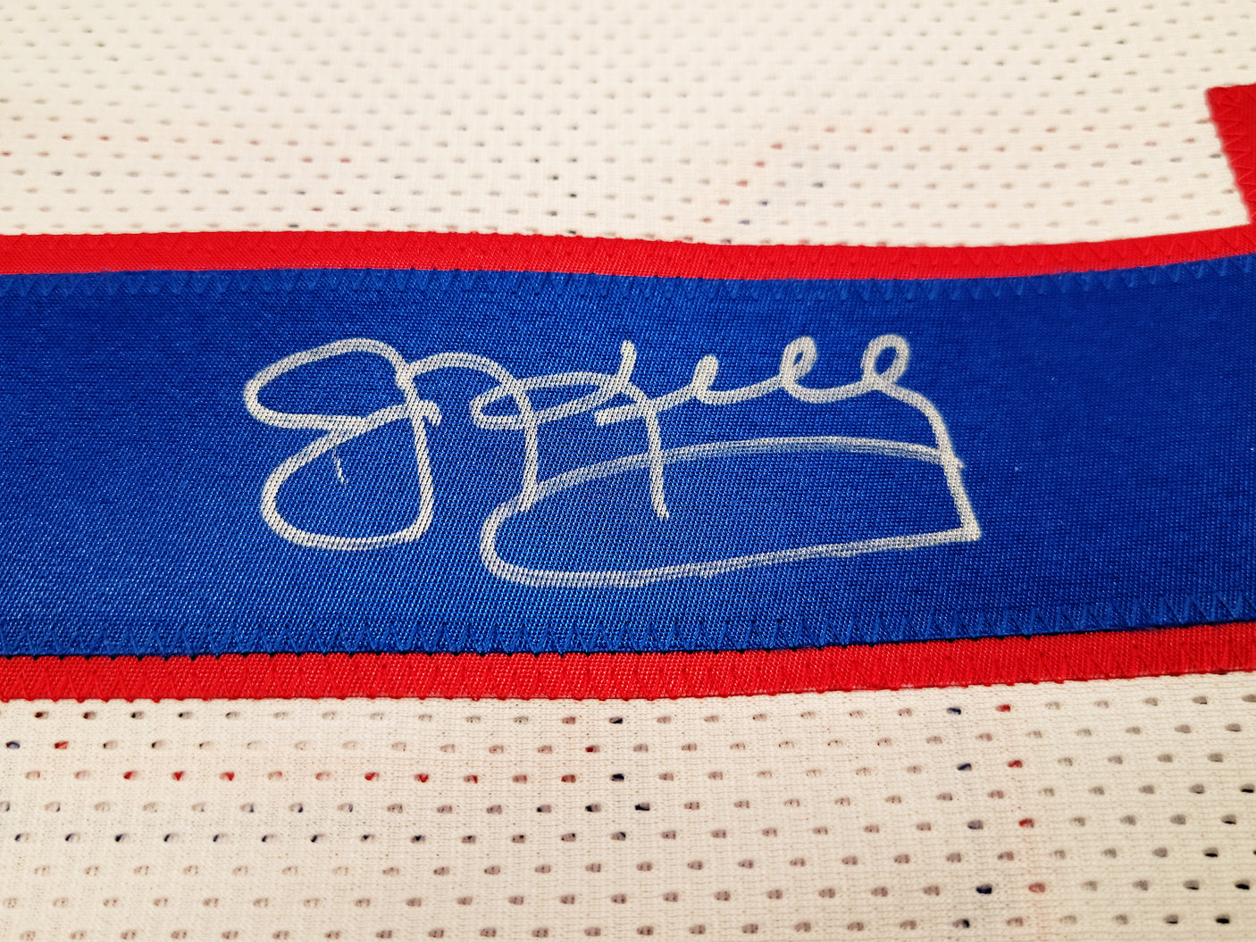 Buffalo Bills Jim Kelly Autographed White Jersey Beckett BAS QR Stock #202979