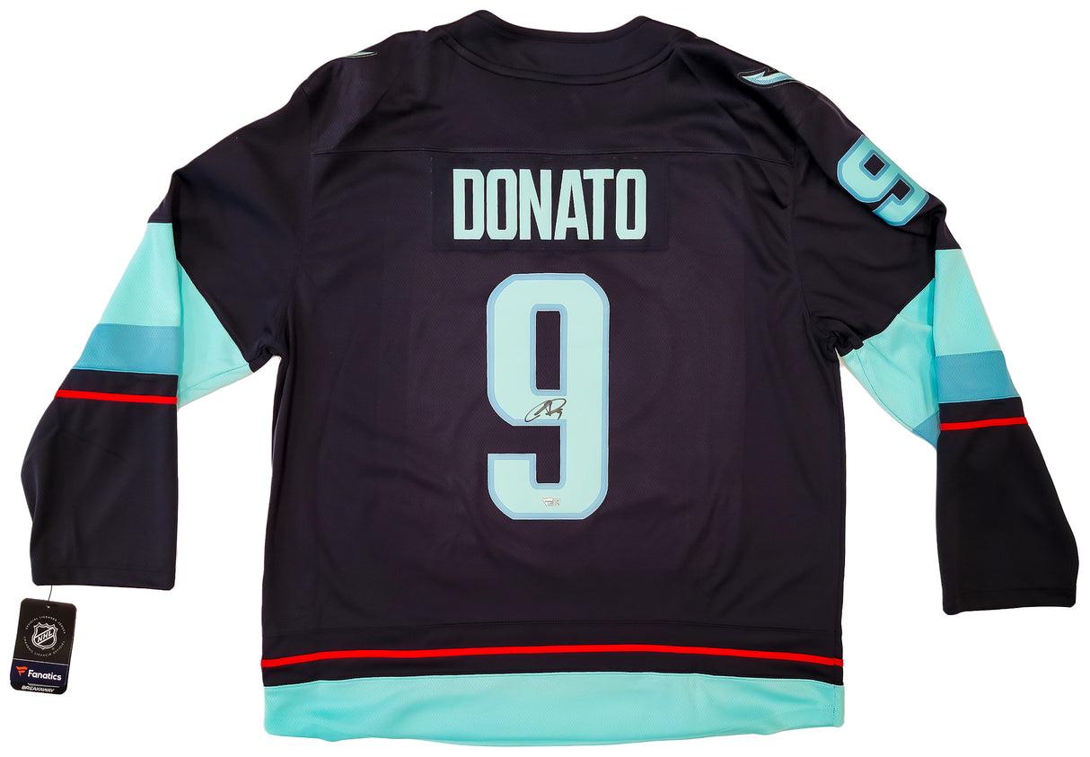 Seattle Kraken Ryan Donato Autographed Blue Fanatics Jersey Size XL Inaugural Season Patch Fanatics Holo Stock #202597