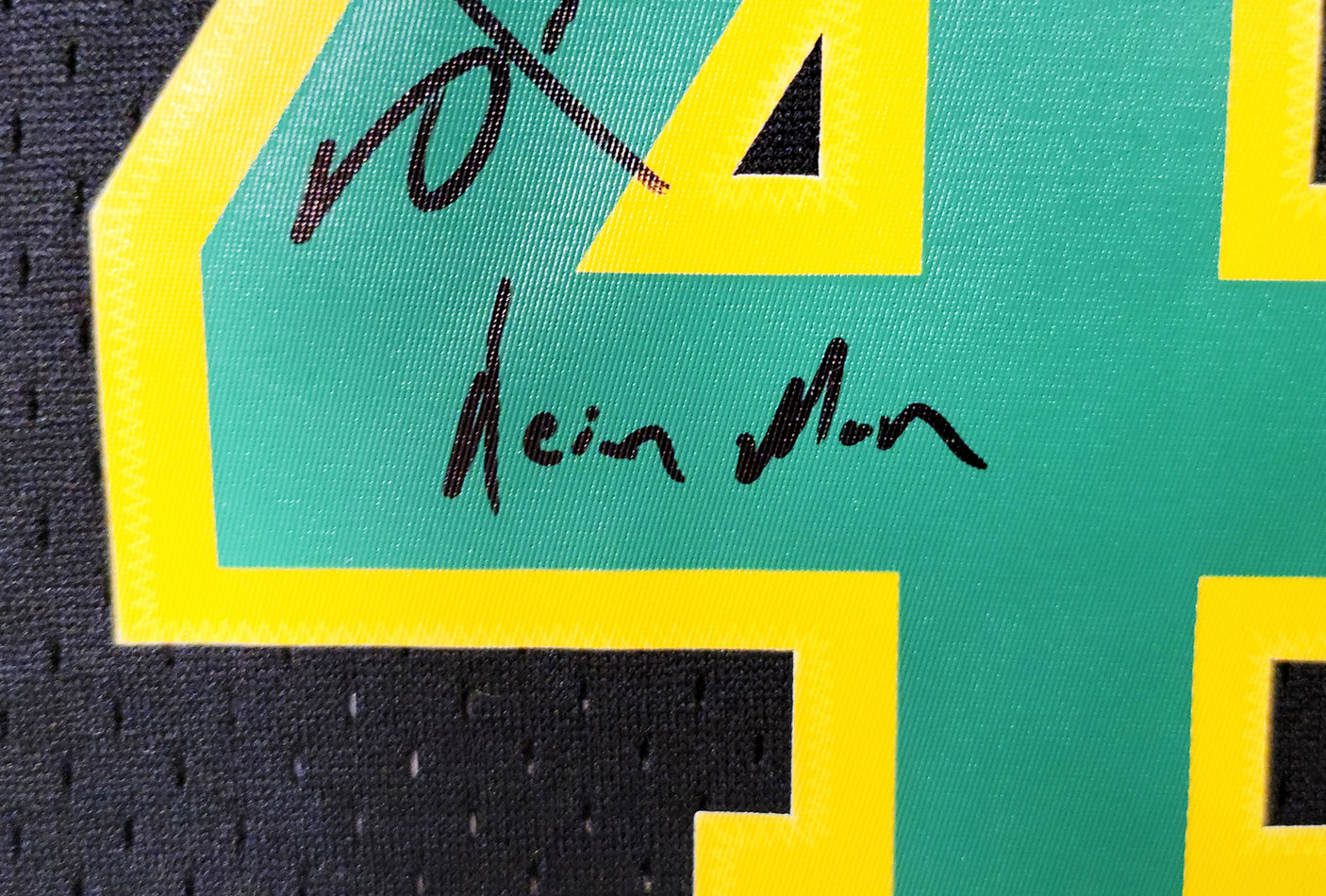 Seattle Supersonics Shawn Kemp Autographed Black Authentic Mitchell & Ness Hardwood Classics Swingman Jersey Size XL Signed On Front "Reign Man" MCS Holo Stock #203434