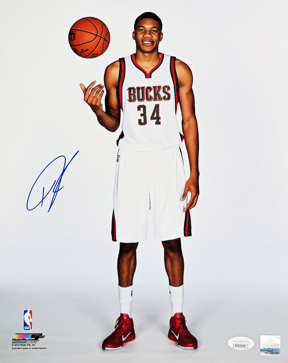 Giannis Antetokounmpo Autographed 11x14 Photo Milwaukee Bucks JSA Stock #203026