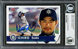 Ichiro Suzuki Autographed 2001 Fleer Tradition Rookie Card #452 Seattle Mariners Beckett BAS #12783687