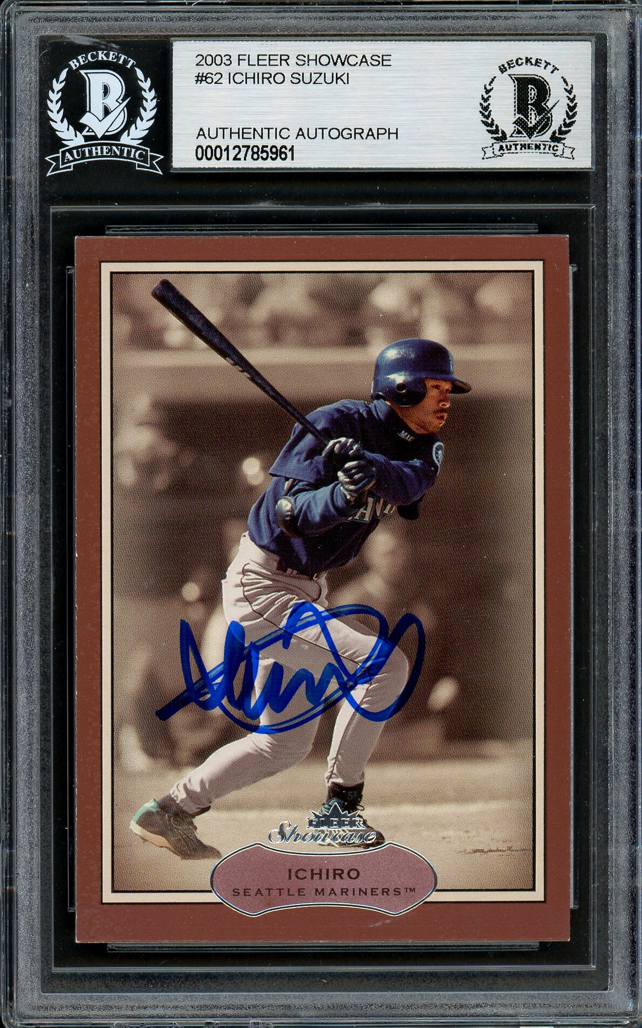 Ichiro Suzuki Autographed 2003 Fleer Showcase Card #62 Seattle Mariners Beckett BAS Stock #194254