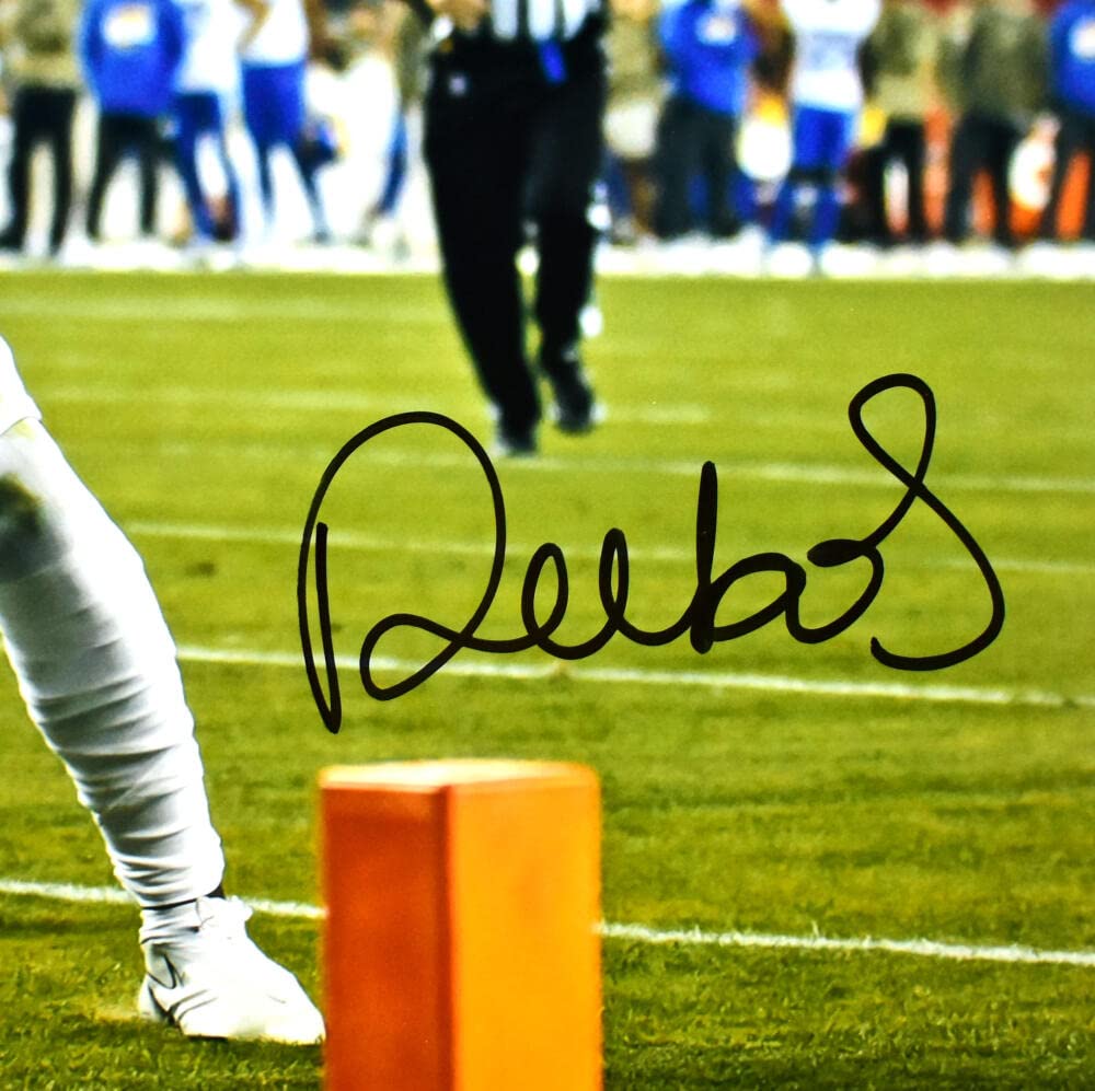 Deebo Samuel Autographed San Francisco 49ers 16x20 Running Photo- Fanatics