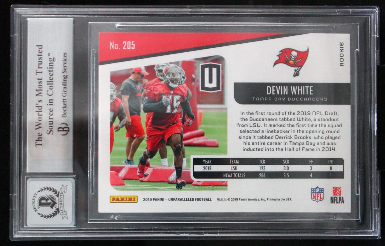 2019 Panini Unparalleled #205 Devin White Buccaneers BGS Autograph 10