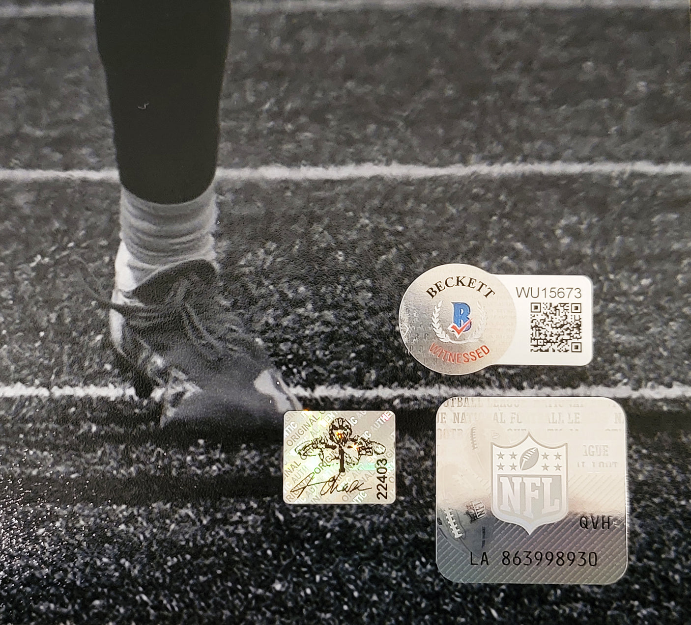 Ja'Marr Chase Autographed 16x20 Photo Cincinnati Bengals Spotlight Beckett BAS QR Stock #205626