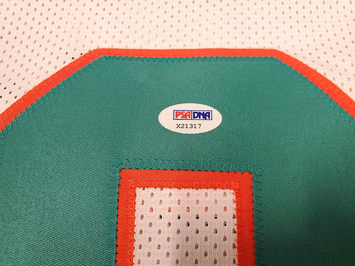 Miami Dolphins Nick Buoniconti Autographed White Jersey "HOF 01" PSA/DNA Stock #197010