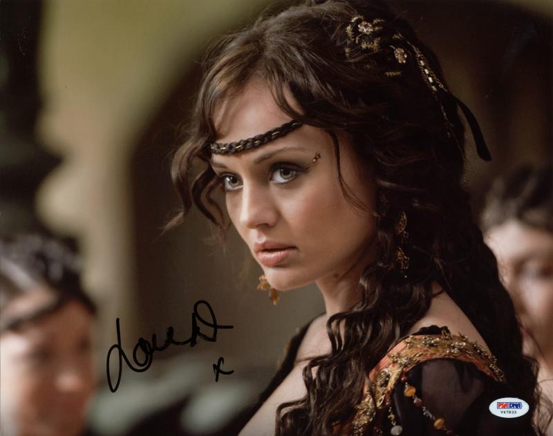 Laura Haddock Da Vinci'S Demons Signed Authentic 11X14 Photo PSA/DNA #V47833