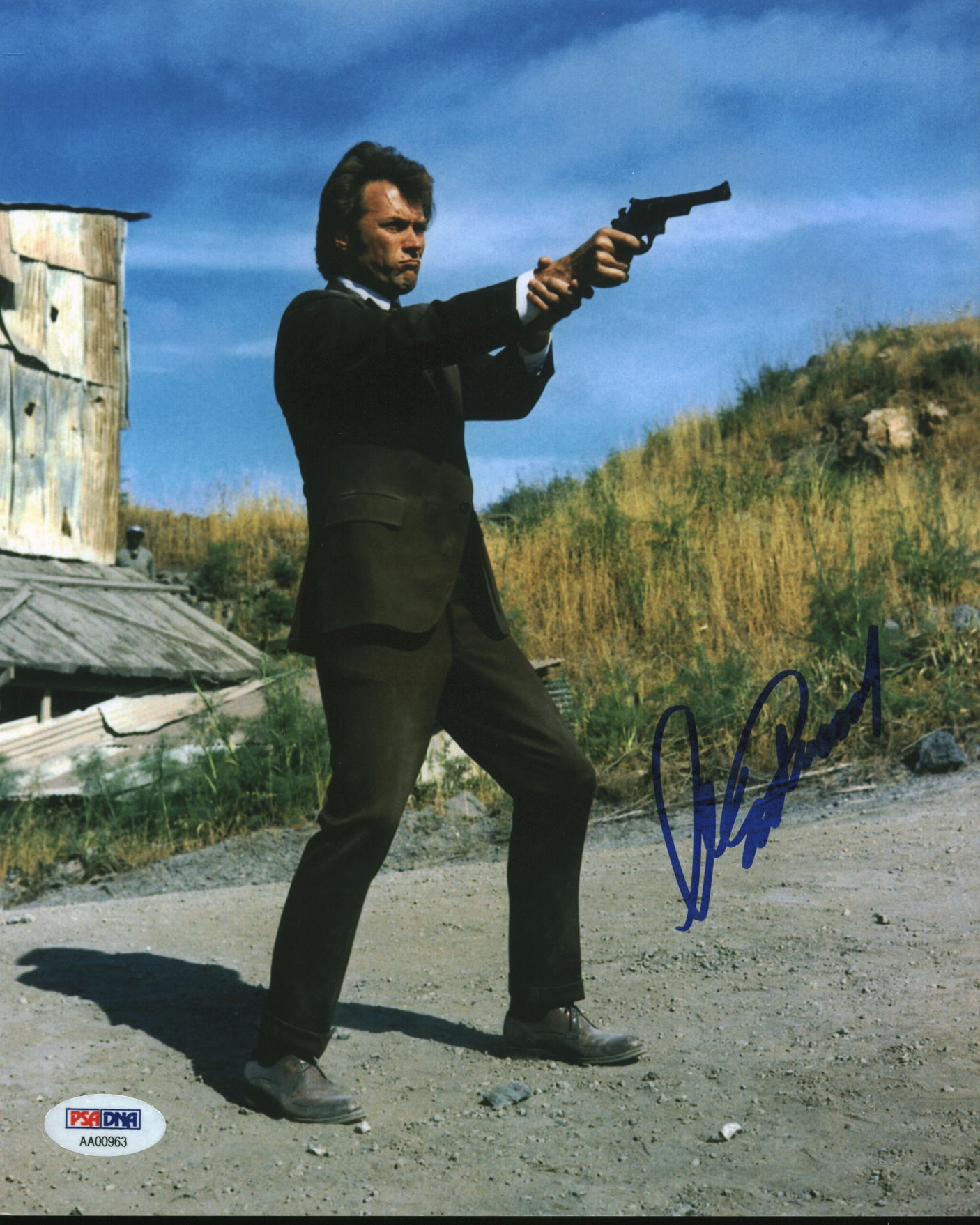 Clint Eastwood Dirty Harry Authentic Signed 8x10 Photo PSA/DNA #AA00963