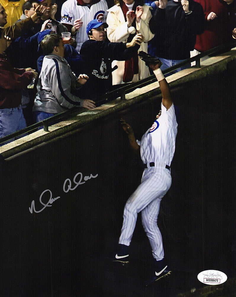 Moises Alou Signed Chicago Cubs 2003 NLCS Bartman Foul Ball 810 Photo - (JSA)