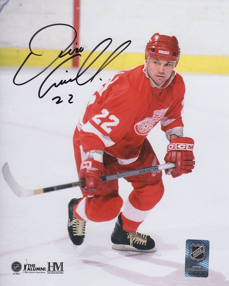Dino Ciccarelli Signed Detroit Red Wings Skating Action 8x10 Photo