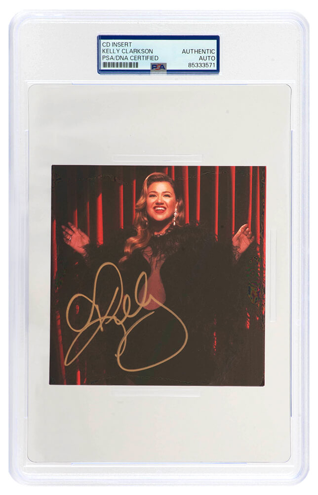 Kelly Clarkson Signed 'When Christmas Comes Around' 5x5 CD Insert - (PSA/DNA Encapsulated)