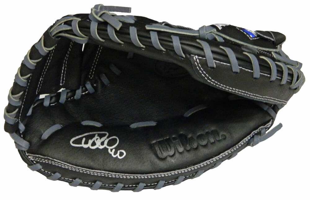 Willson Contreras Signed Wilson A360 Black & Silver Catchers Glove