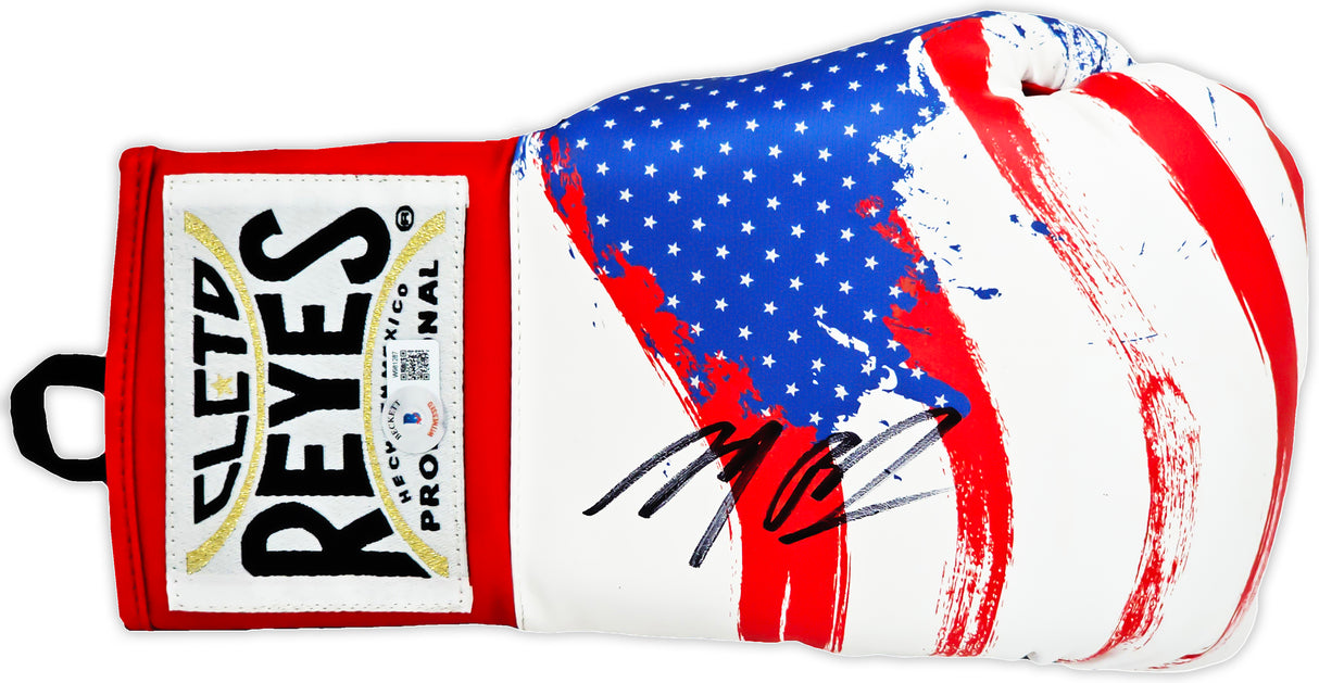 Michael B. Jordan Autographed Red, White & Blue Reyes Boxing Glove Right Handed RH Beckett BAS Witness Stock #220633