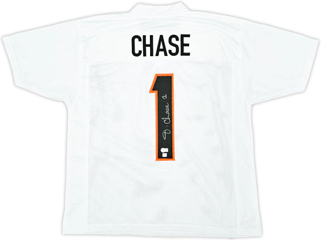 Cincinnati Bengals Ja'Marr Chase Autographed White Jersey Beckett BAS Witness Stock #220610