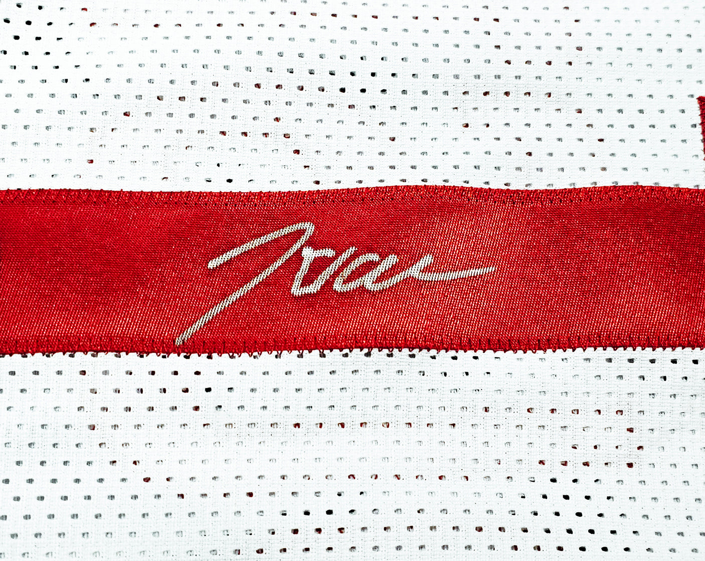 Houston Rockets John Wall Autographed White Jersey Beckett BAS Witness Stock #220615