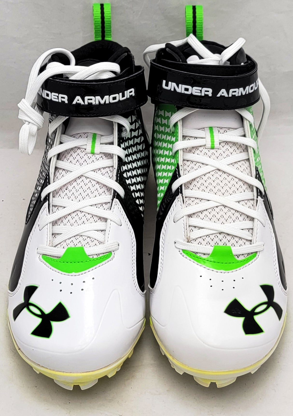 Russell Wilson Autographed White & Green Under Armor Spine Fierce Cleats Seattle Seahawks Size 12.5 RW Holo #42126