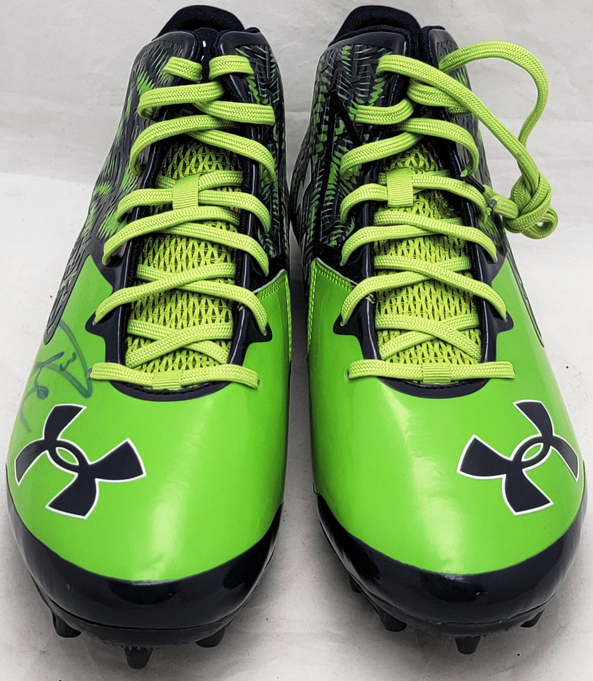 Russell Wilson Autographed Green & Blue Under Armor Team Nitro Cleats Seattle Seahawks Size 12.5 (Bleeding) RW Holo #42151