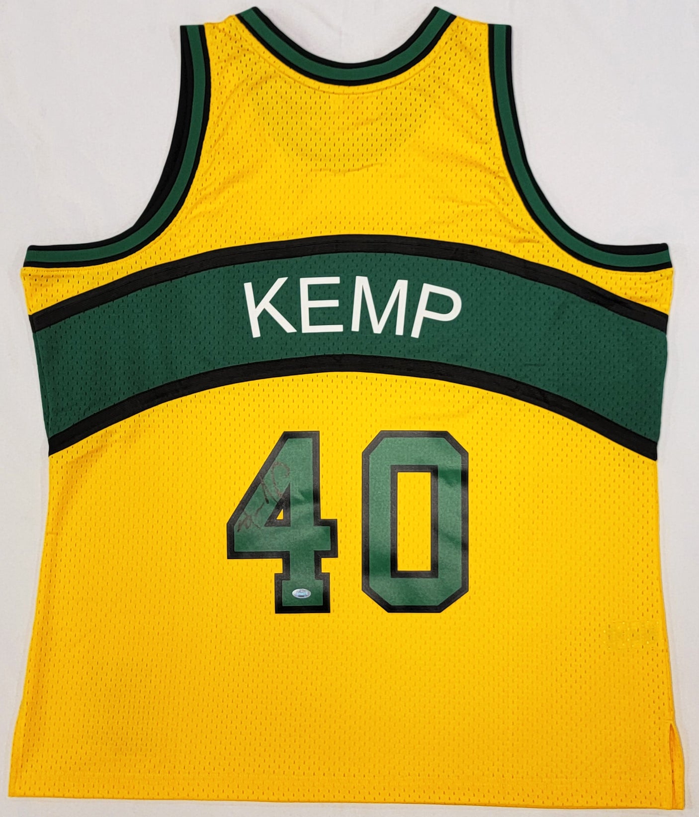 Seattle Supersonics Shawn Kemp Autographed 1994-95 Mitchell & Ness Hardwood Classics Yellow Jersey Size XXL (Signed Twice) MCS Holo #93506