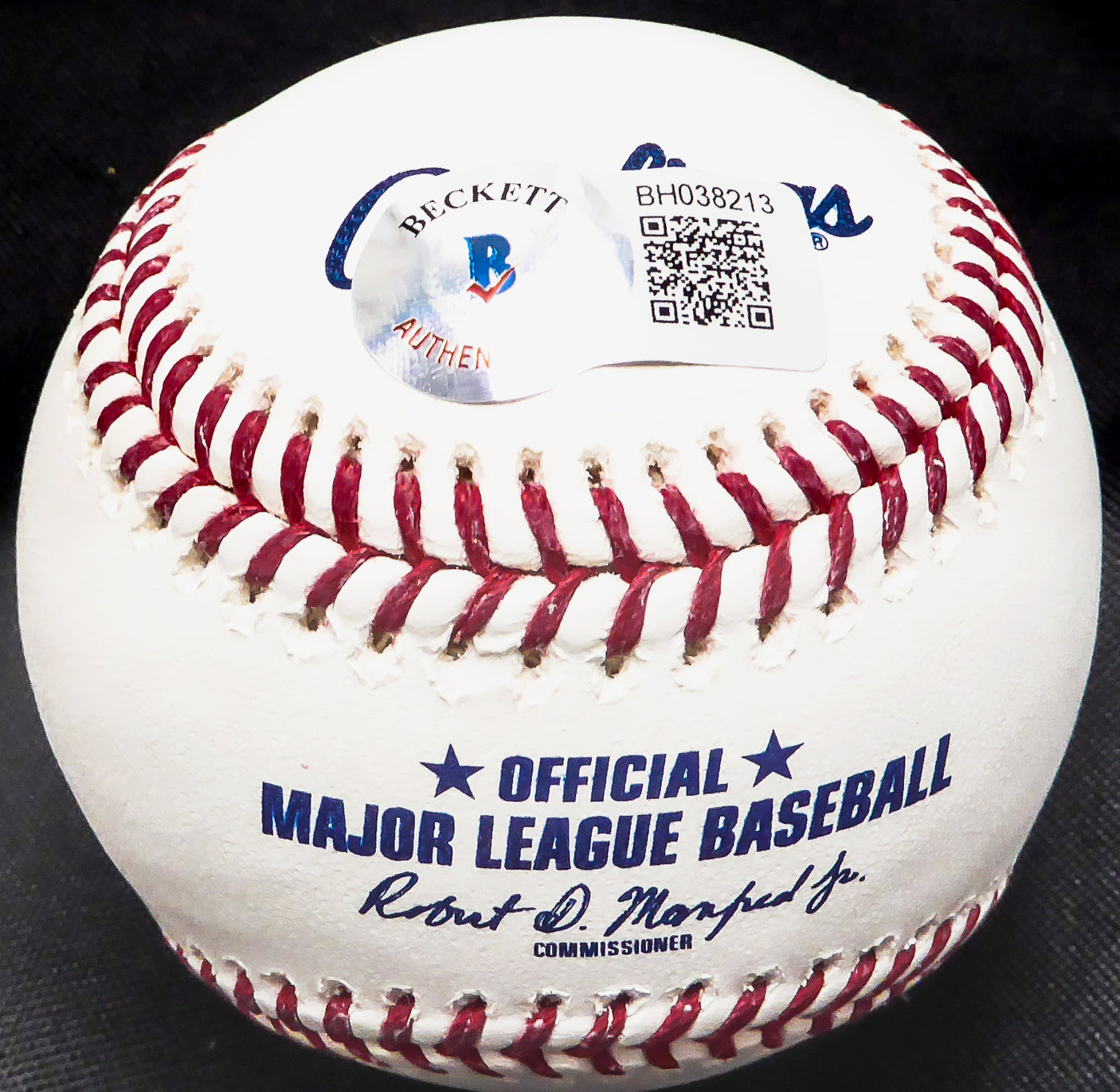 Julio Rodriguez Autographed Official MLB Baseball Seattle Mariners (Smudged) Beckett BAS QR #BH038213