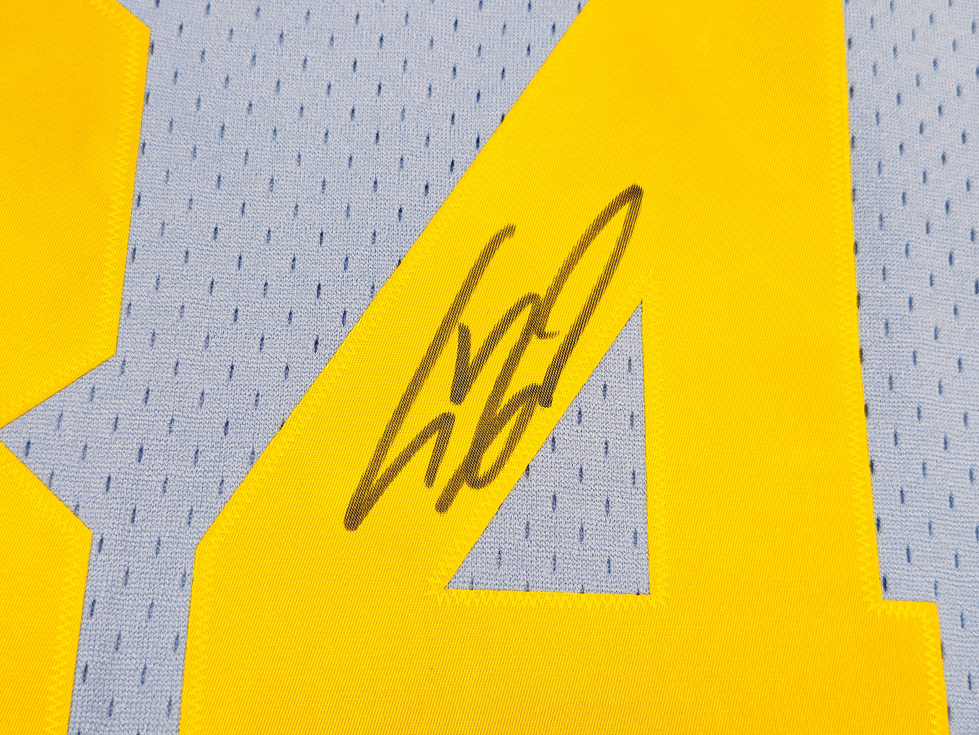 Los Angeles Lakers Shaquille Shaq O'Neal Autographed Baby Blue Authentic Mitchell & Ness 2001-02 HWC Swingman Jersey Size XL Beckett BAS Witness Stock #235516