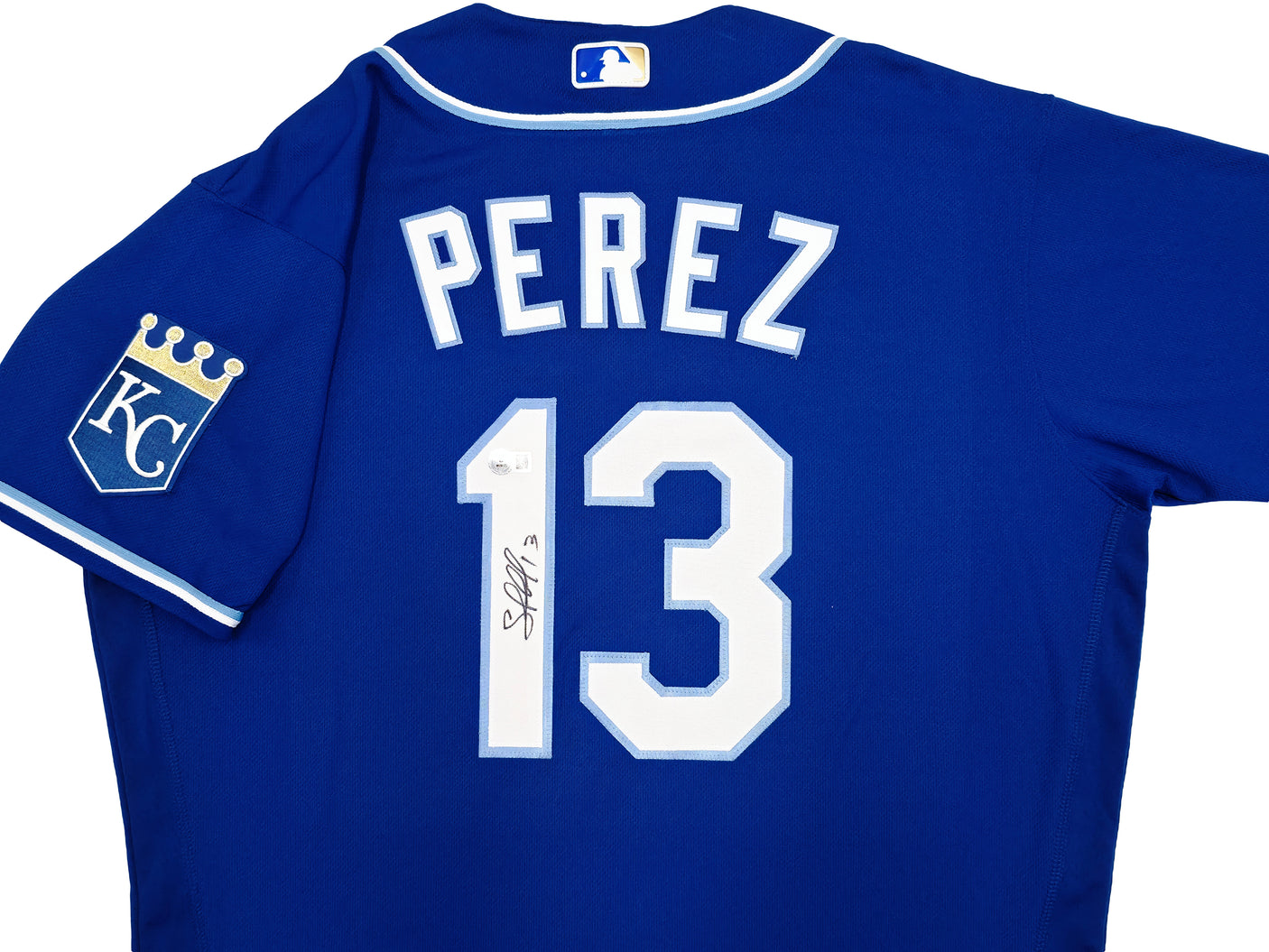 Kansas City Royals Salvador Perez Autographed Blue Nike Authentic Collection Jersey Size 44 Beckett BAS Witness Stock #253491