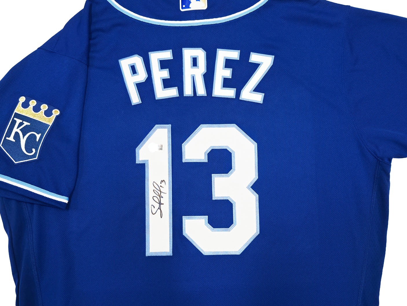 Kansas City Royals Salvador Perez Autographed Blue Nike Authentic Collection Jersey Size 48 Beckett BAS Witness Stock #253492