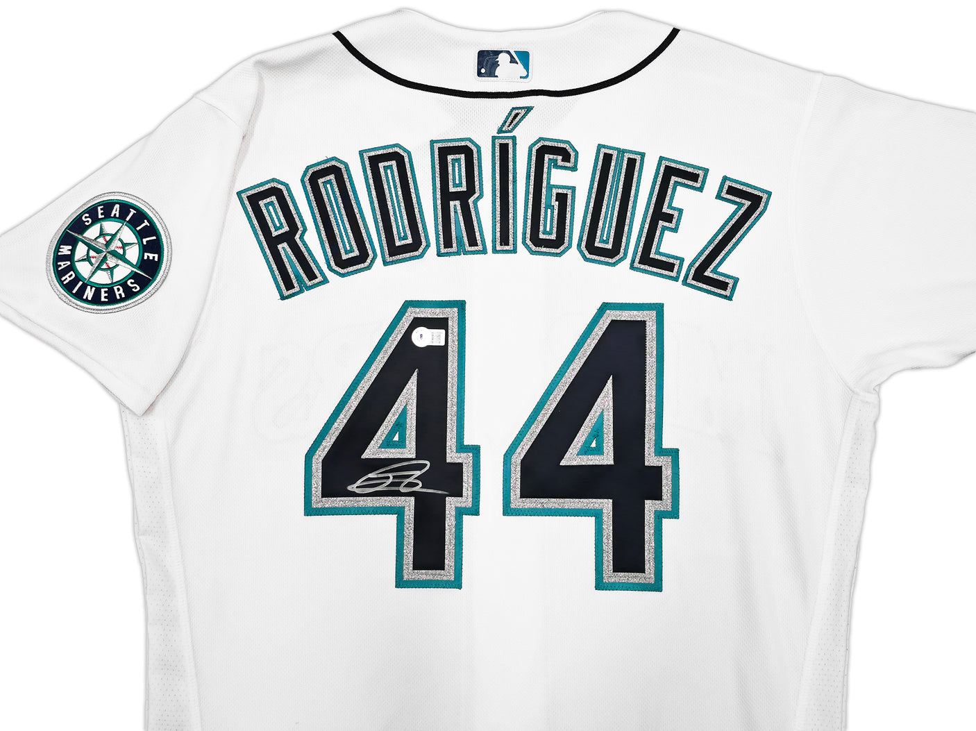 Seattle Mariners Julio Rodriguez Autographed White Nike Authentic Collection Jersey Size 44 Beckett BAS Witness Stock #252427