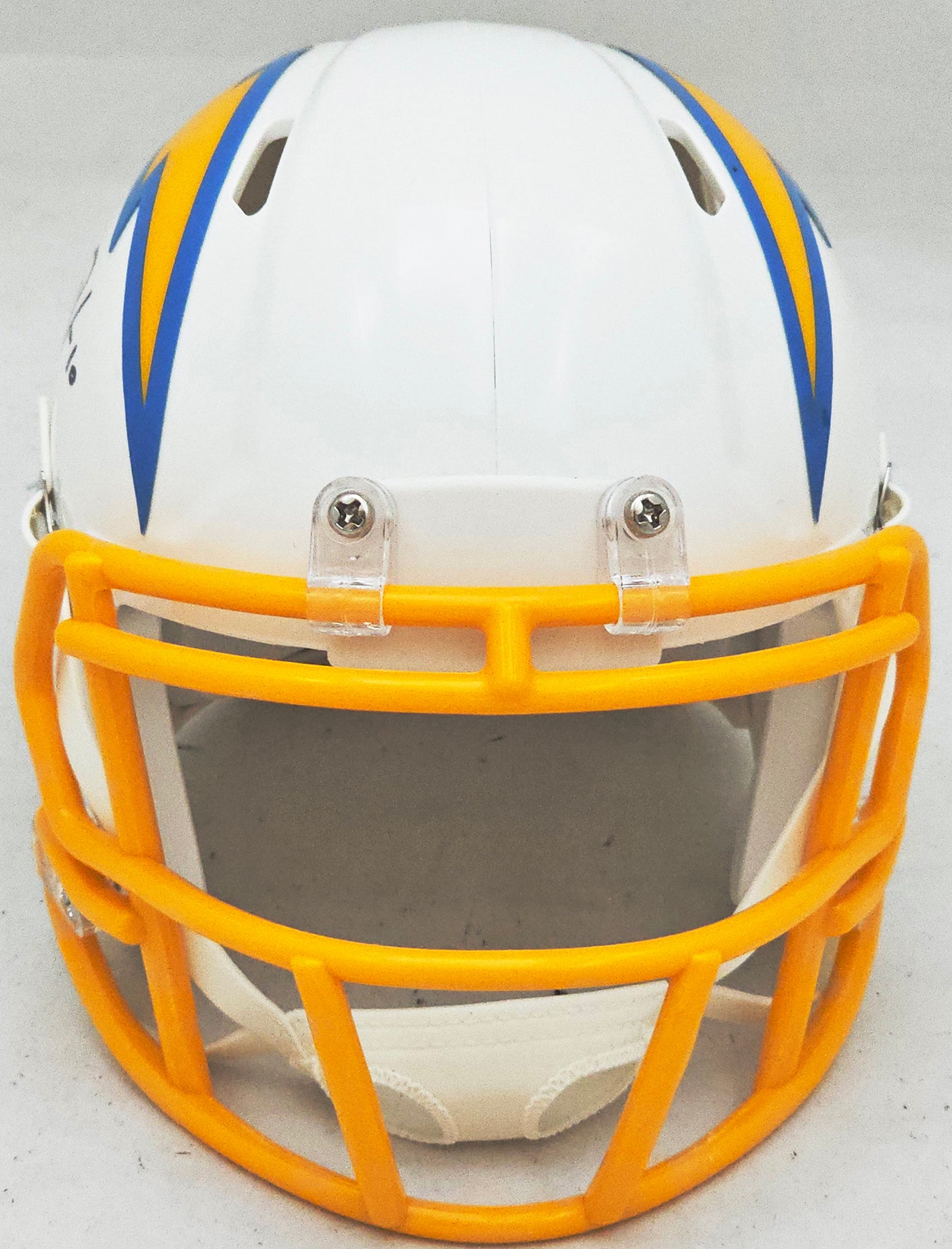 Justin Herbert Autographed Los Angeles Chargers White Speed Mini Helmet Beckett BAS QR Stock #220576