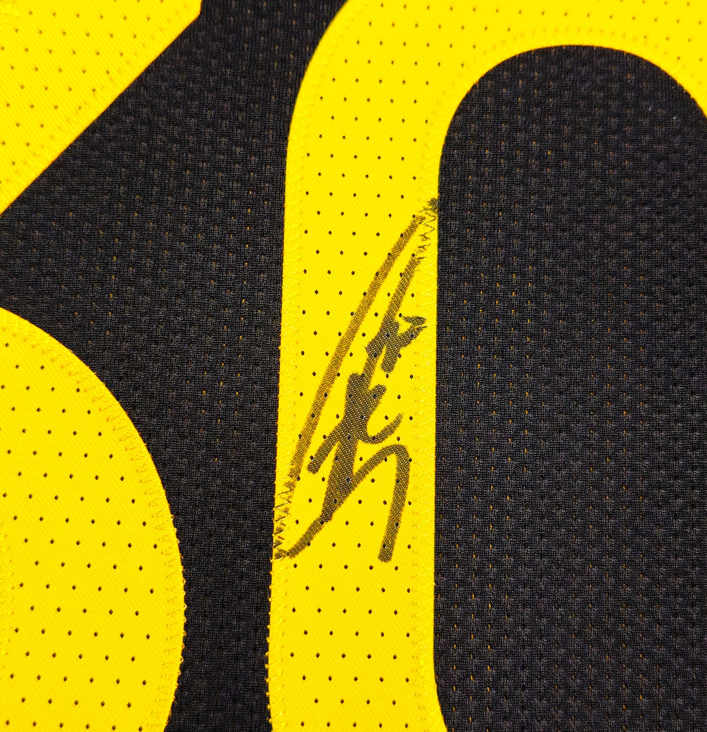 Golden State Warriors Stephen Curry Autographed Black Nike Authentic City Edition Jersey Size 48 Length +2 Beckett BAS QR Stock #234964