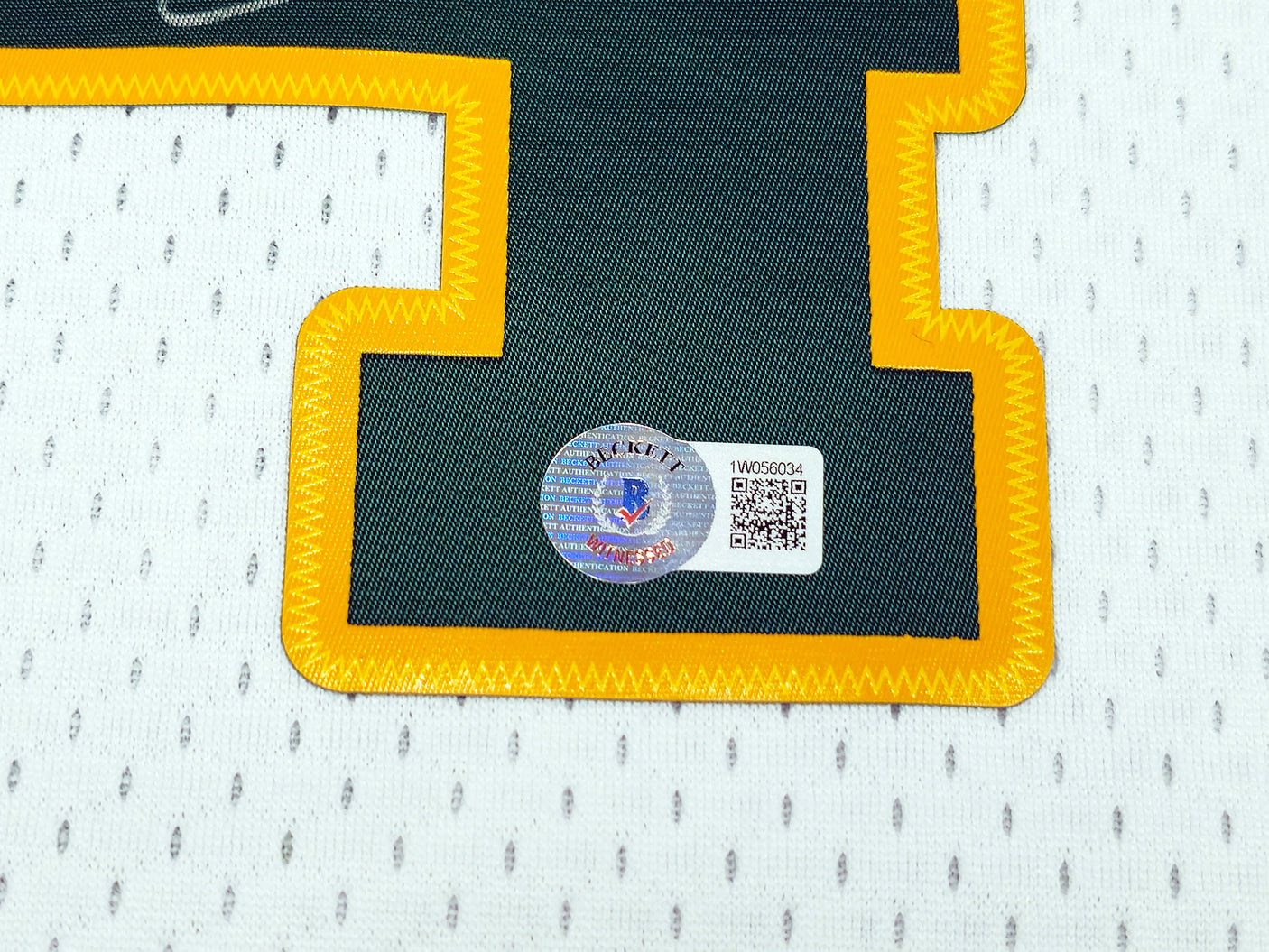 Seattle Sonics Ray Allen Autographed White Authentic Mitchell & Ness 2006-07 Ray Allen HWC Swingman Jersey Size XXL Beckett BAS Witness Stock #221296