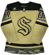 Seattle Kraken Matty Beniers Autographed Camo Salute Adidas Authentic Jersey Size 44 Fanatics Holo Stock #222022