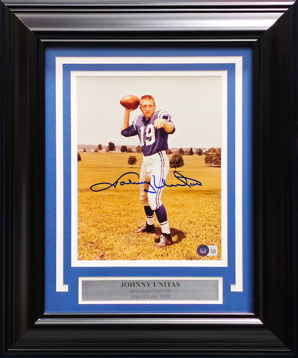 Johnny Unitas Autographed Framed 8x10 Photo Indianapolis Colts (Smudged) Beckett BAS #AC94152