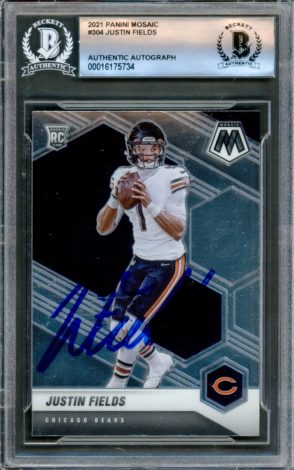 Justin Fields Autographed 2021 Panini Mosaic Rookie Card #304 Chicago Bears Beckett BAS #16175734