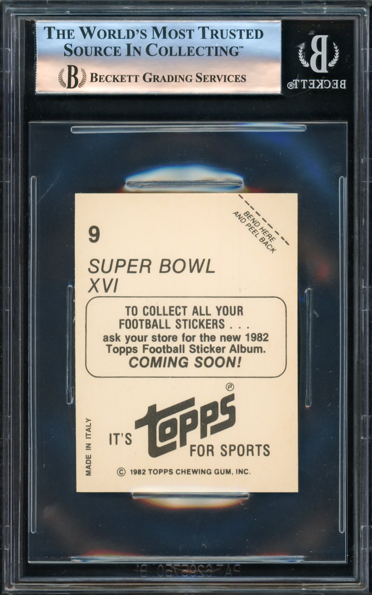 Joe Montana Autographed 1982 Topps Sticker Card #9 San Francisco 49ers Beckett BAS #16176658