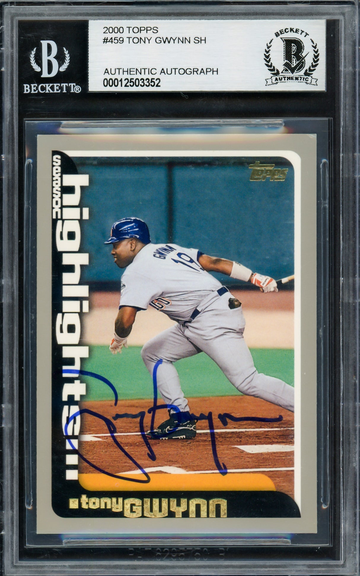 Tony Gwynn Autographed 2000 Topps Card #459 San Diego Padres Beckett BAS #12503352