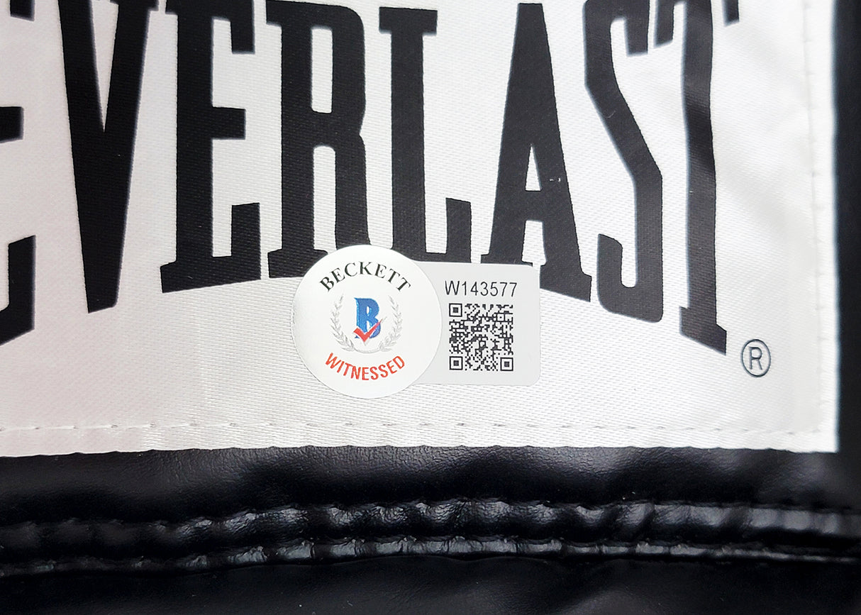 Floyd Mayweather Jr. Autographed Black Everlast Boxing Glove Right Hand In Silver Beckett BAS Witness Stock #210997