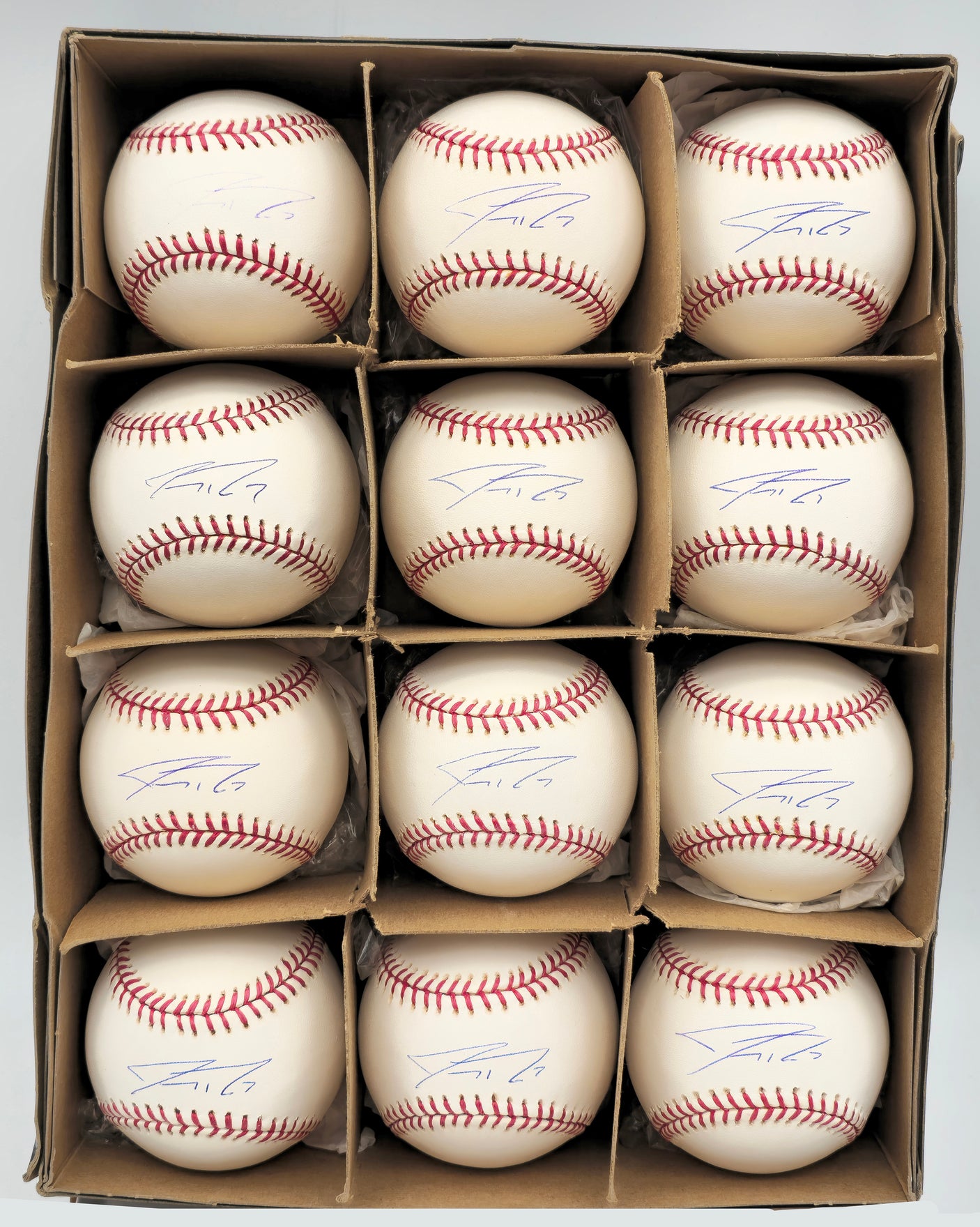 Jeremy Reed Autographed Official MLB Baseball Seattle Mariners 12 Count Lot MCS Holo Stock #238531