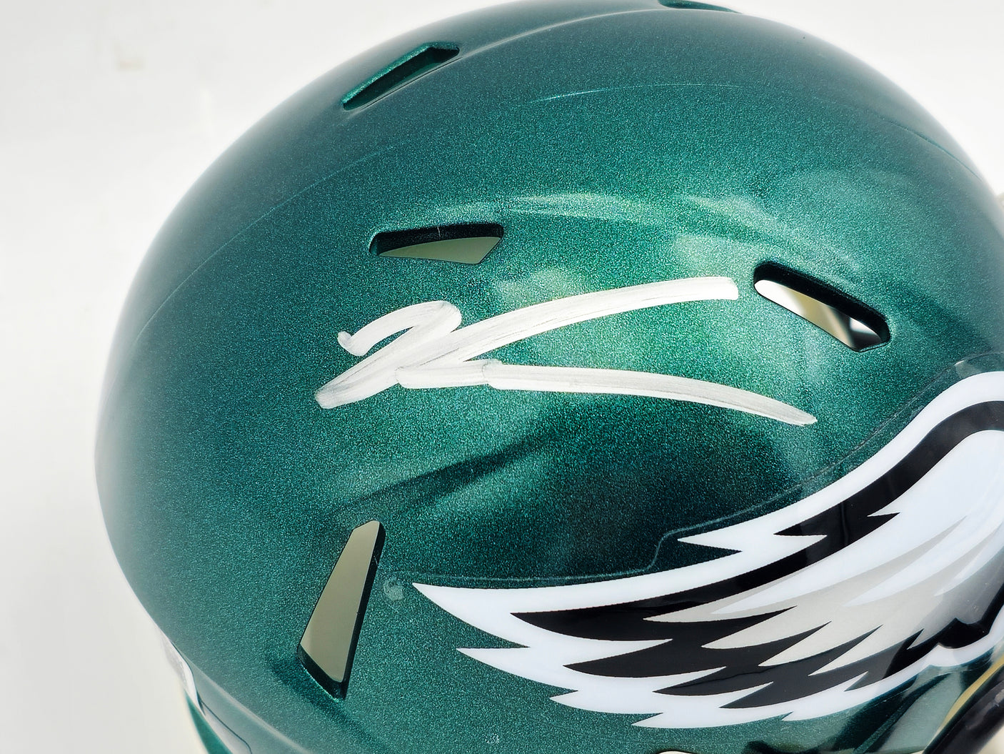 Jalen Carter Autographed Philadelphia Eagles Green Speed Mini Helmet Beckett BAS Witness Stock #238567