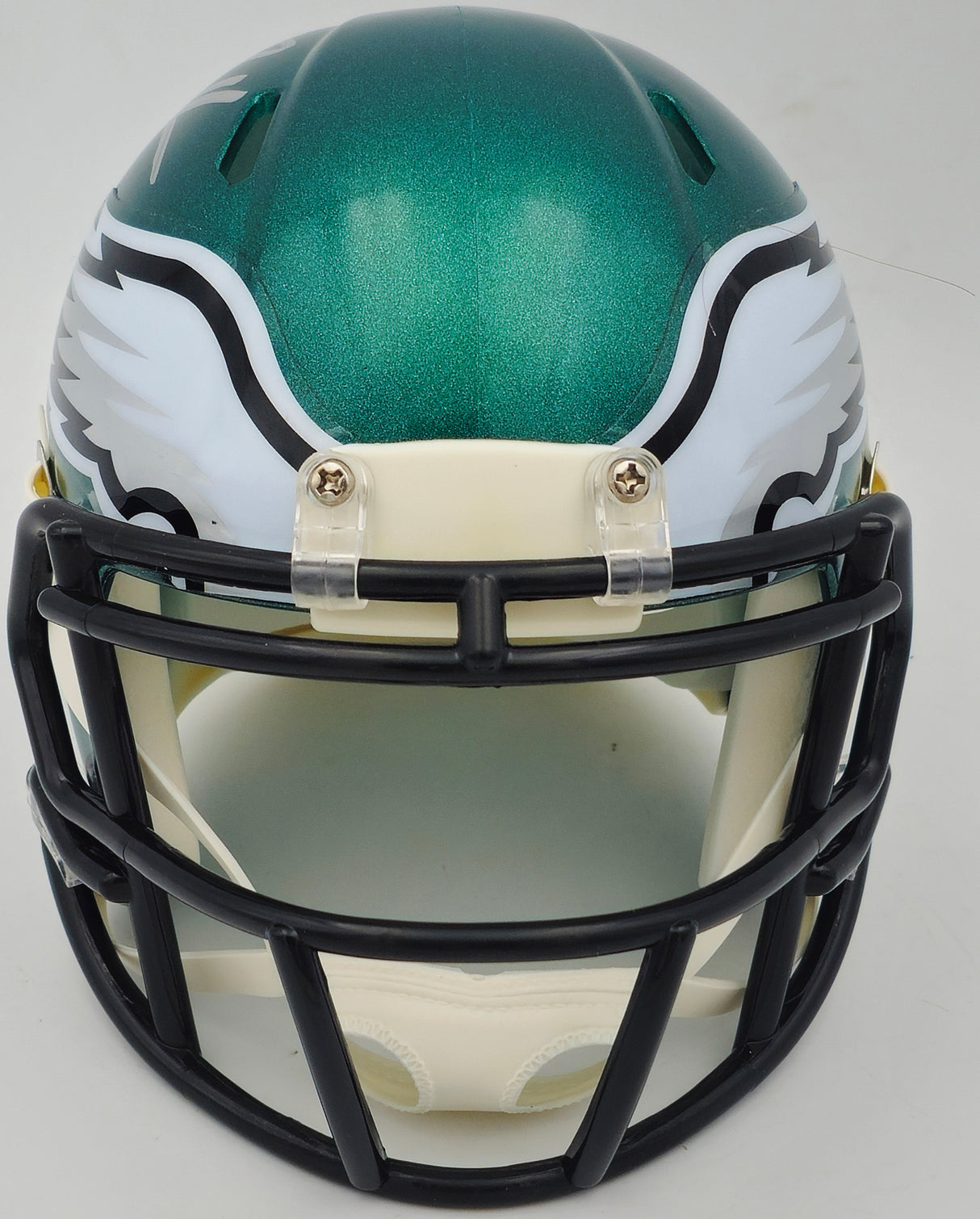 Brandon Graham Autographed Philadelphia Eagles Green Speed Mini Helmet Beckett BAS Witness Stock #238570
