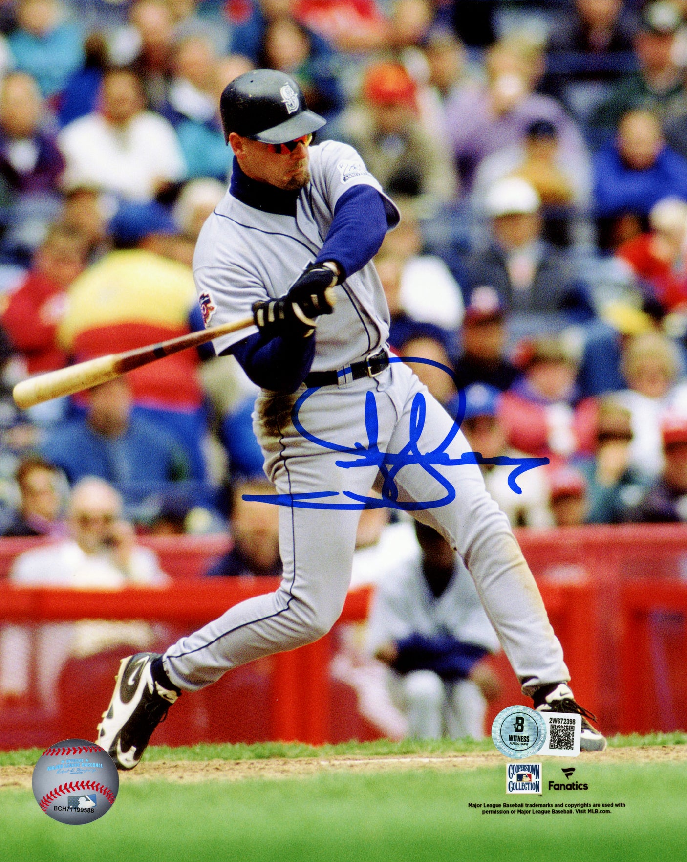 Jay Buhner Autographed 8x10 Photo Seattle Mariners Beckett BAS Witness Stock #238591