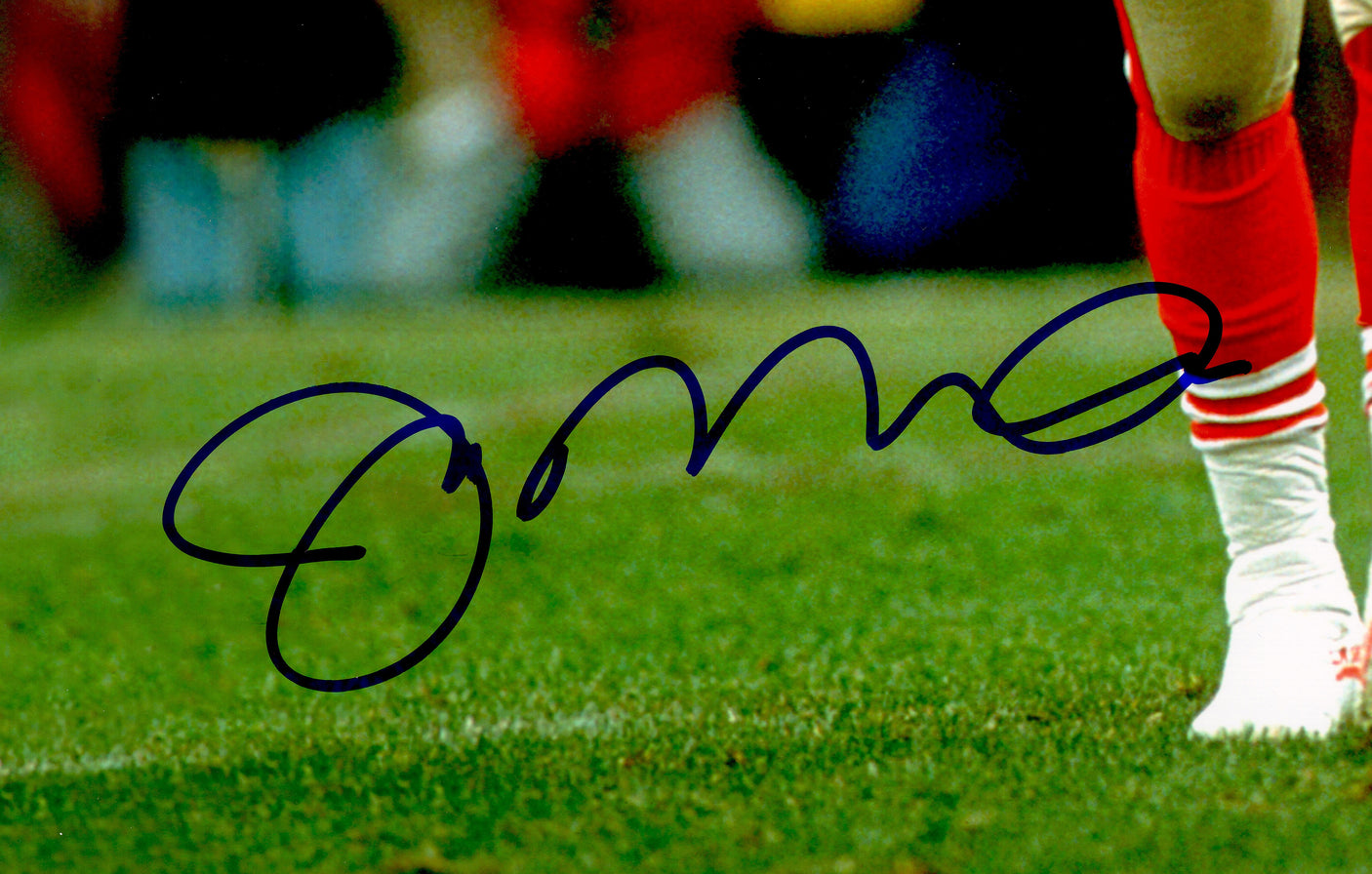 Joe Montana Autographed 16x20 Photo San Francisco 49ers Beckett BAS QR Stock #238335