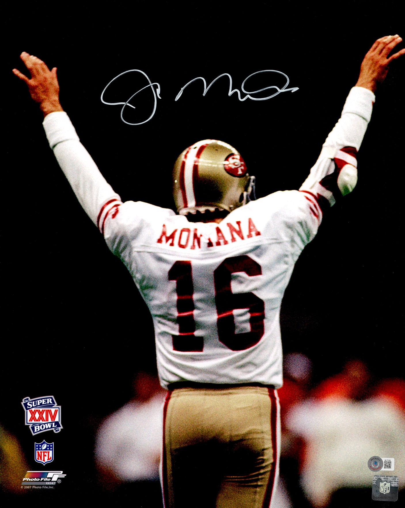 Joe Montana Autographed 16x20 Photo San Francisco 49ers Beckett BAS QR Stock #238336