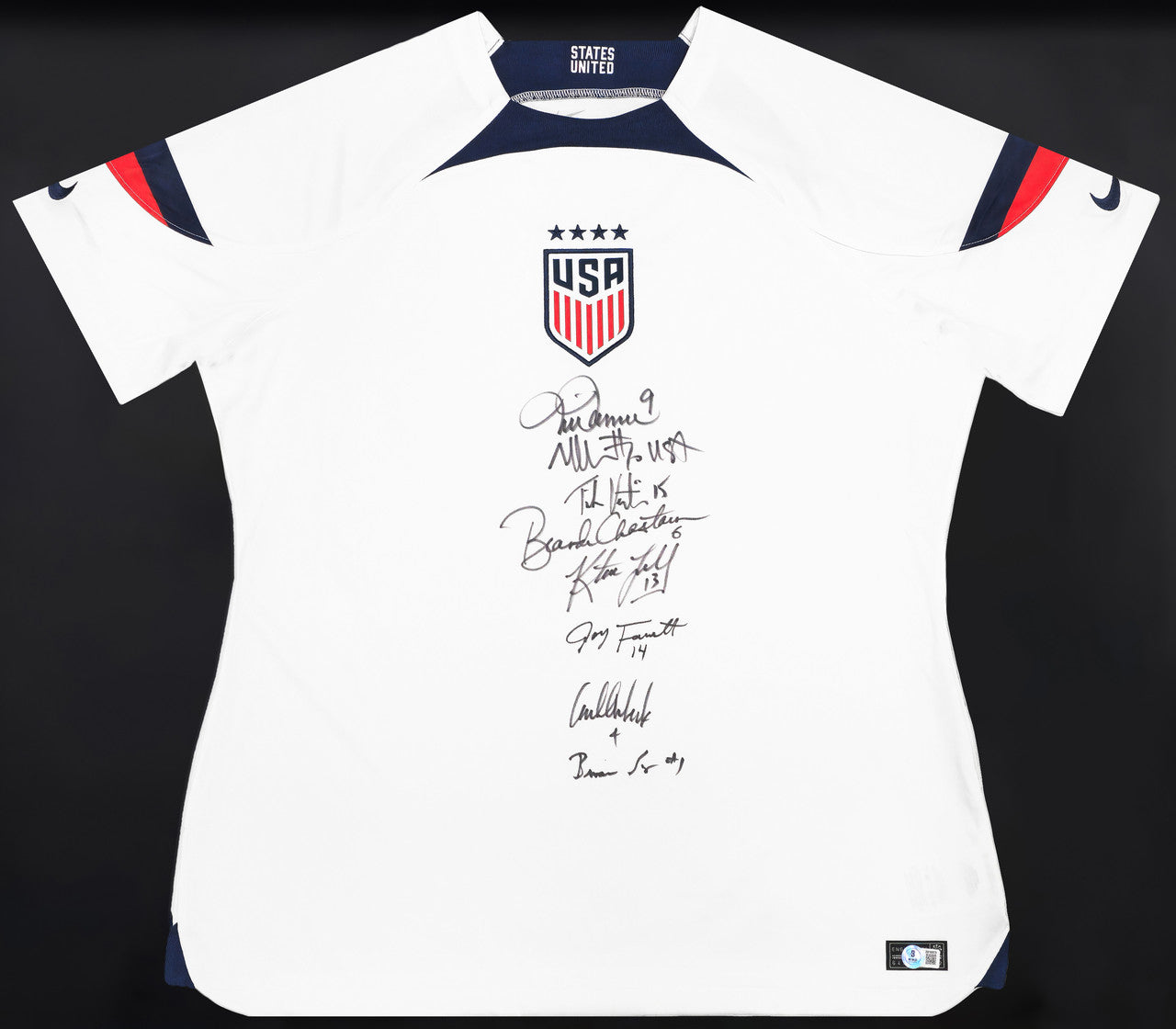 Team USA 1999 Women's World Cup Champions Autographed Framed White Nike Jersey With 8 Signatures Including Hamm & Chastain Beckett BAS Witness Stock #249470