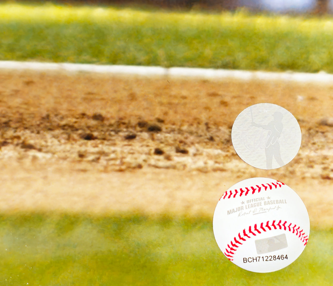 Ichiro Suzuki Autographed 16x20 Photo Seattle Mariners 262 Hit MLB Hit Record IS Holo Stock #212177